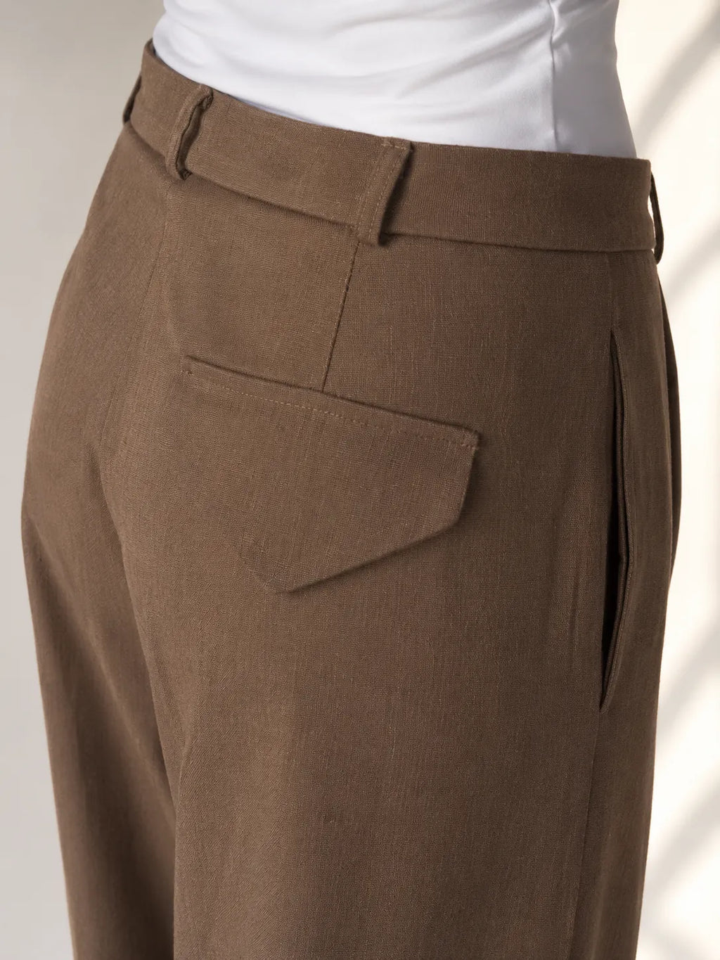 Tailored Linen Trouser